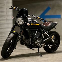 2015 Ducati Scrambler Full Throttle 