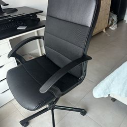 Black Office Chair