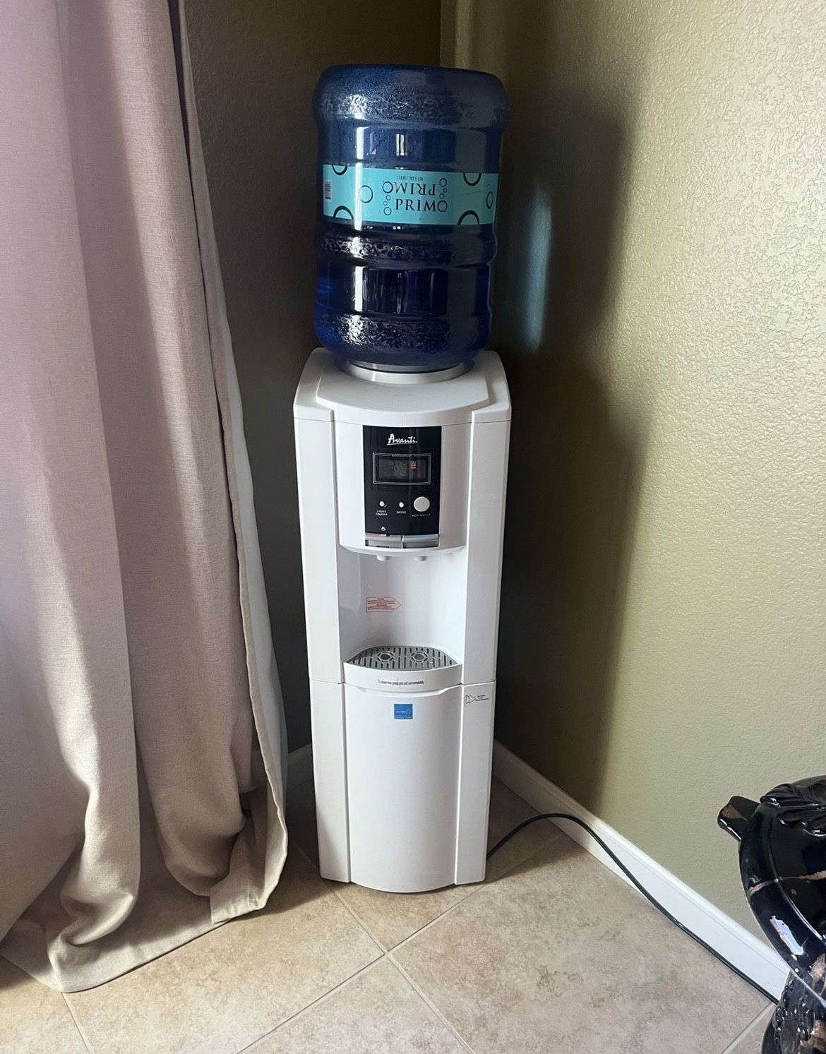 Water Dispenser