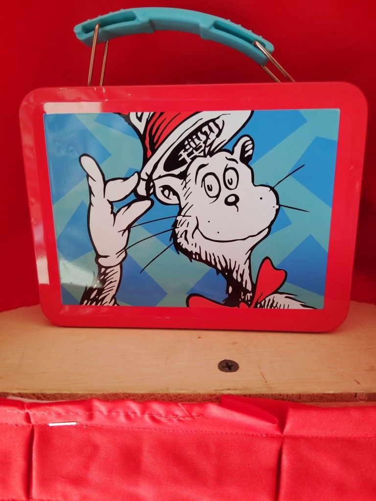 DR. SEUSS COLLECTIBLE METAL LUNCH BOX