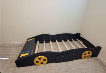 Race Car Bed (twin)