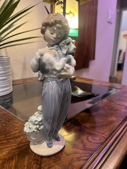 Lladro Limited Addition My Buddy Figurine