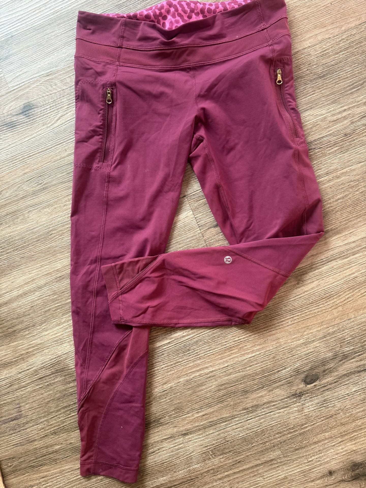 Lululemon Side 8