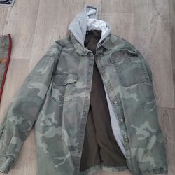 Mens Camouflage Jacket With Hood