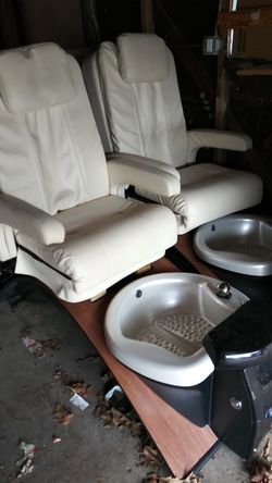 Beautiful Spa chairs massager remote control foot shoulders