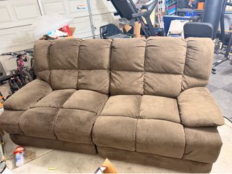 Recliner couch