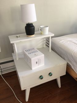 Nightstand/side Table