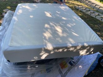 2 Queen foam mattress $100