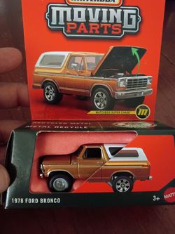 Mochbox Ford bronco super chase