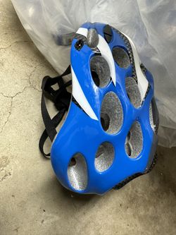 Bicycle Helmet  $10 .Women/Teens