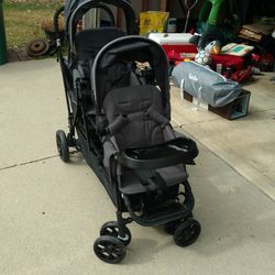 Joovy Big Caboose Double/Triple Stroller Barely Used Nice 