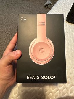 Beats Solo3 Wireless Headphones Rose Gold