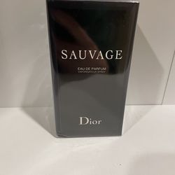Dior Sauvage Eau de Parfum – Fresh Spicy Vanilla Men’s Cologne (EDP)