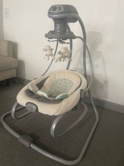 Graco Baby Swing with Mobile