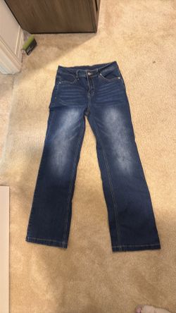 Women’s size M Straight Leg Dark Denim Jeans