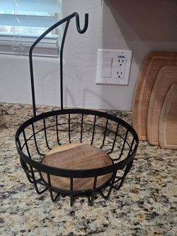 Fruit basket