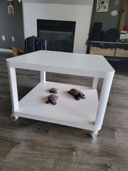 IKEA TINGBY Side Table