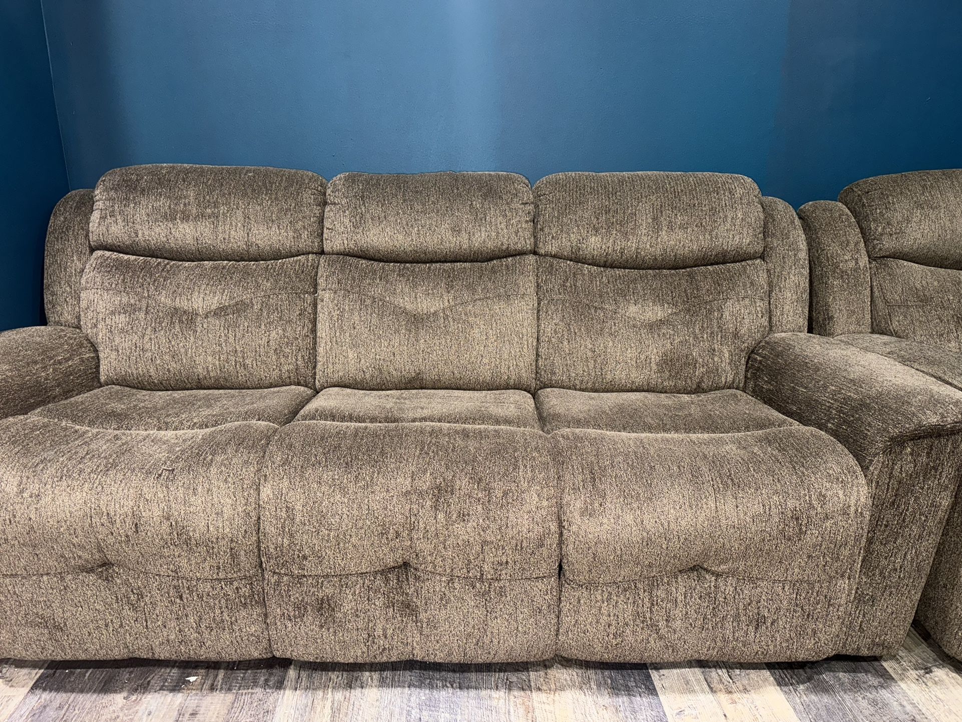 Sofa And Loveseat Must Go By Tomorrow!! Pick Up Only