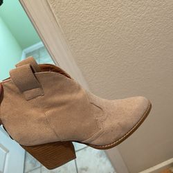 Tan Boots 