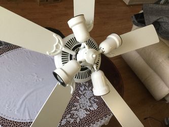 Ceiling fan