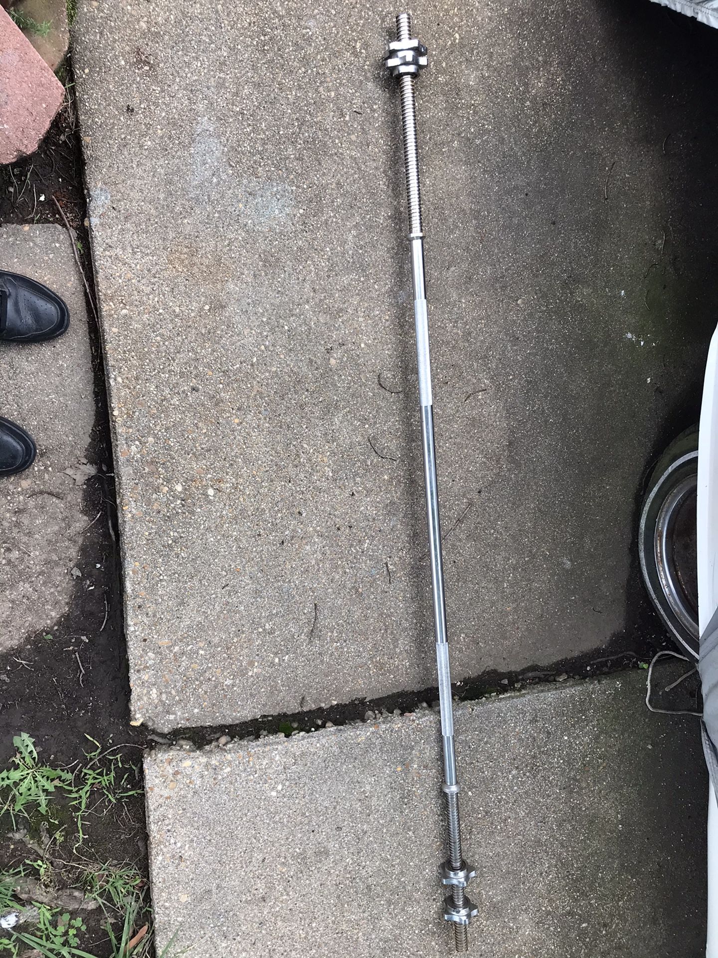 6ft or 72inches standard barbell bar