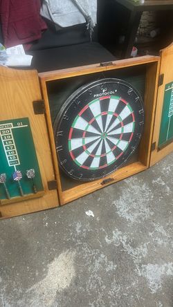 Dart board set