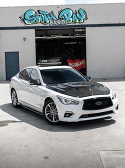 Q50 / Q60 Carbon Fiber M Caps