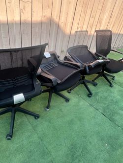 ErgoHQ Chairs