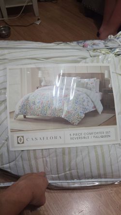 Full / Queen  comforter  used