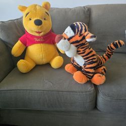 Winnie the Pooh &Tigger