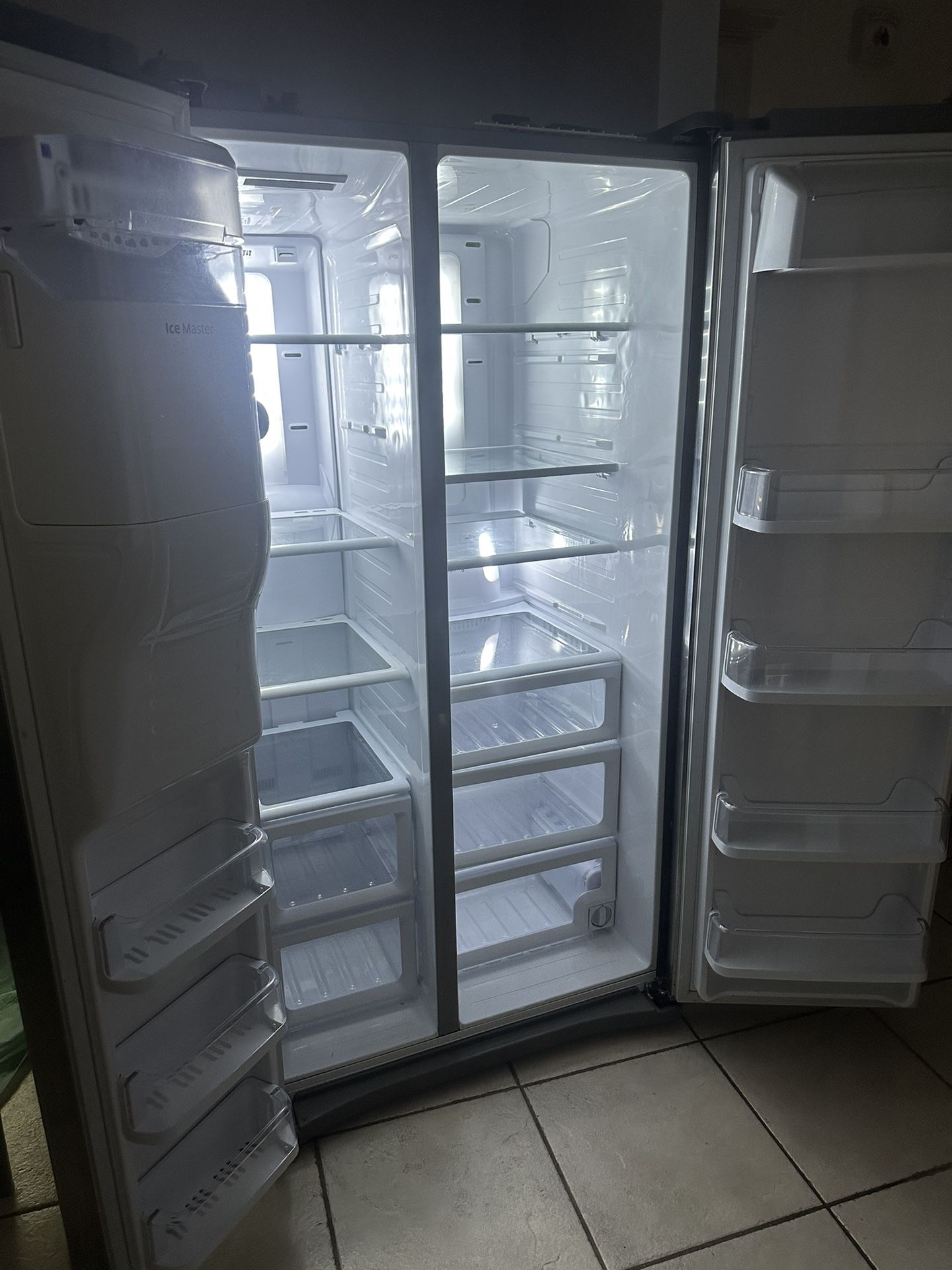 Samsung 2 door Refrigerator