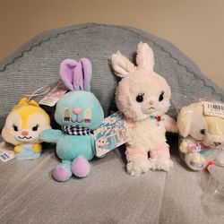 Small Adorable plushies in time for Easter.