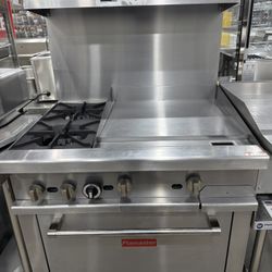 Flamaster FLM-R36-24MG 36” NG/LPG Commercial Gas Range, 2 Open Burners & 24” Griddle, Standard Oven, 153,000 BTU