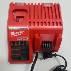 Milwaukee M12/m18 Dual Charger 