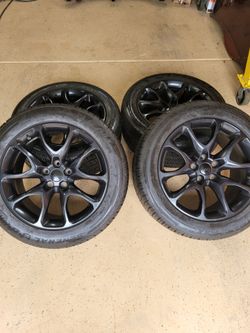 2023 Grand Cherokee srt 8 20 Rims