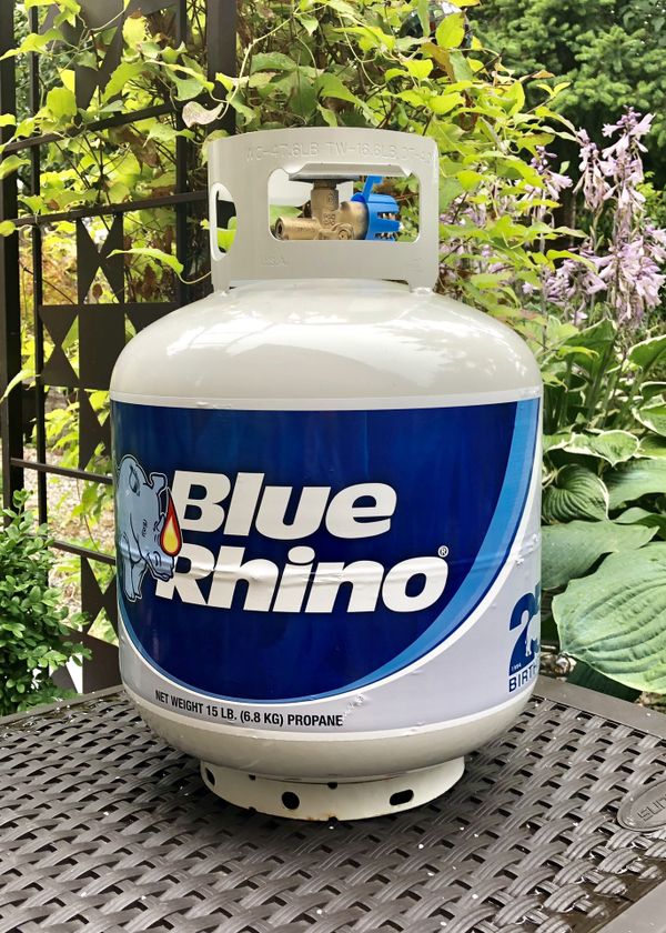 How To Attach Propane Tank To Grill - How To Remove Propane Tank From Weber Grill