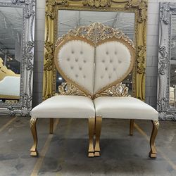 Heart Throne chair $699🤩🤩🤩BLACK FRIDAY SPECIAL🦃