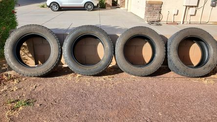 37x13.50x22 tires