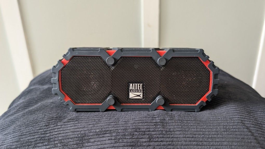 Altec Lancing Portable Speaker