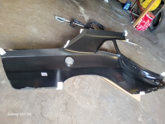 CHALLENGER QUARTER PANEL