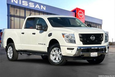 2023 Nissan TITAN XD