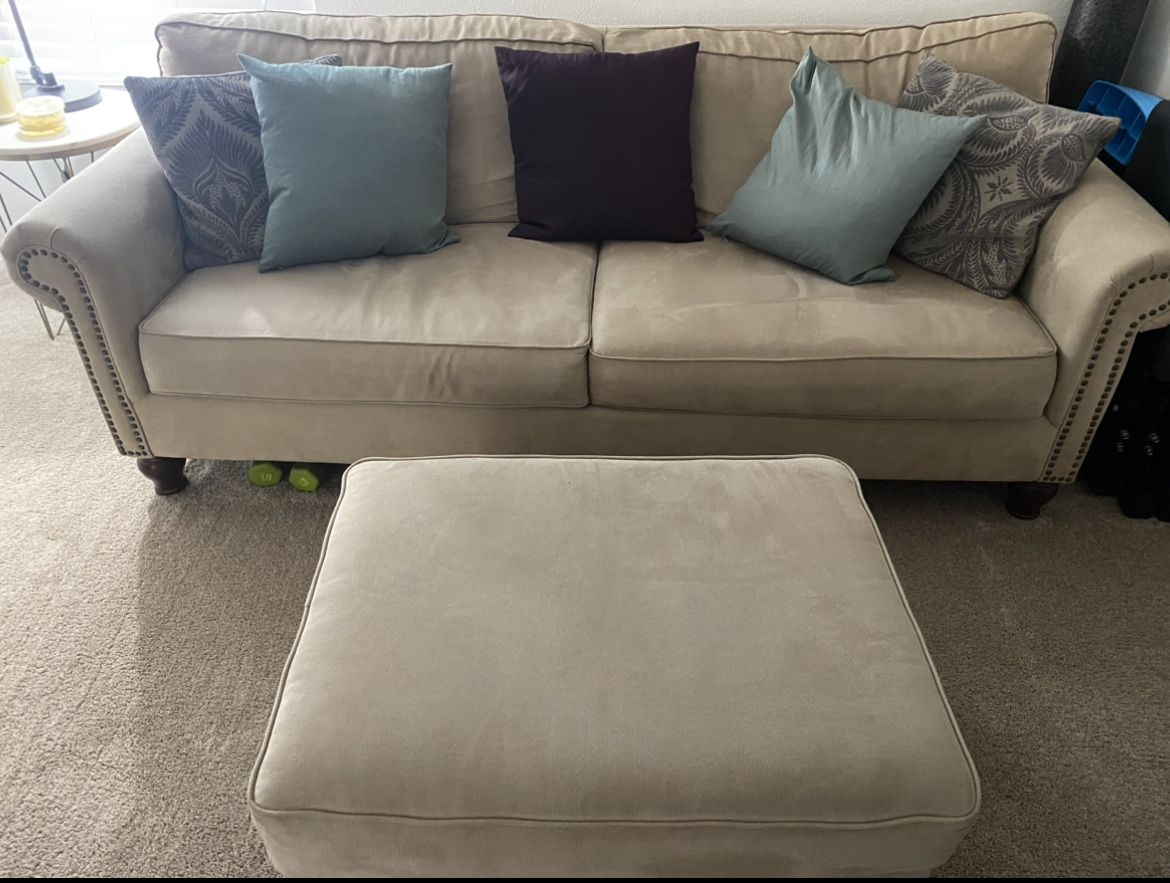 Pier 1 Sofa With Ottoman