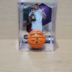 Los Angeles Lakers Shaquille O'Neal Sports Box With Mini Basketball 