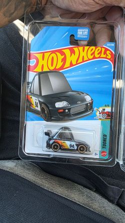 🔥🛞 2026 Hot Wheels STH TOONED ‘94 Toyota Supra Super Treasure Hunt W/PROTECTOR