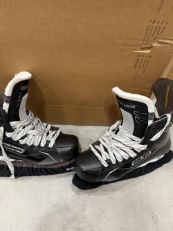 Bauer Supreme Hockey Skates
