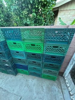 Stackable Plastic Milk Crates Green