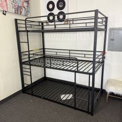 Triple Bunk Bed 