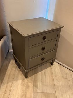 Pottery Barn Gray 3-Piece Bedroom Set