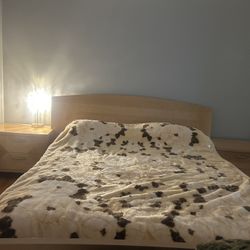 Bedroom Set King Bed With Dresser And Wardrobe