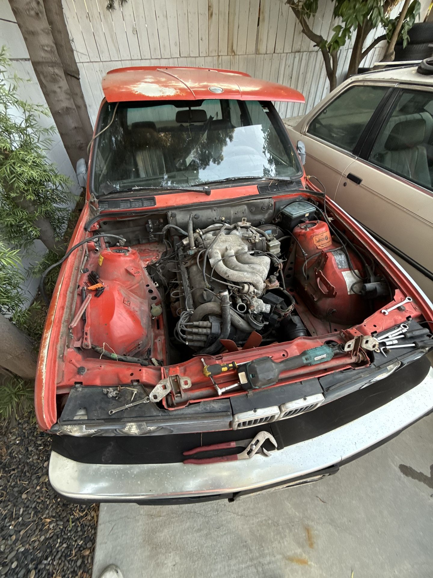 E30 M20 B27 Engine